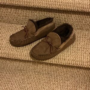 L.L. Bean Men's Brown Loafers Slippers